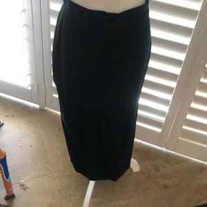 Anne Taylor black ultra suede skirt. Fully lined. Kick pleat in back. Good basic